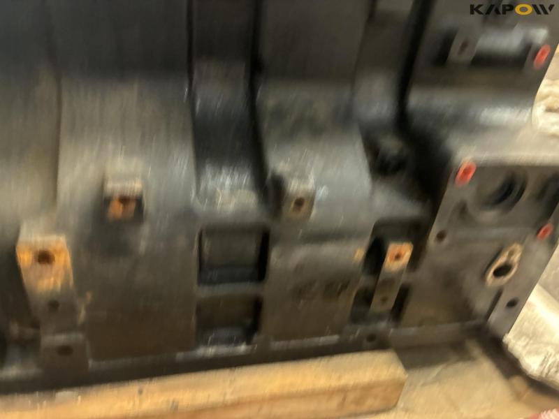 Sisu engine block 28