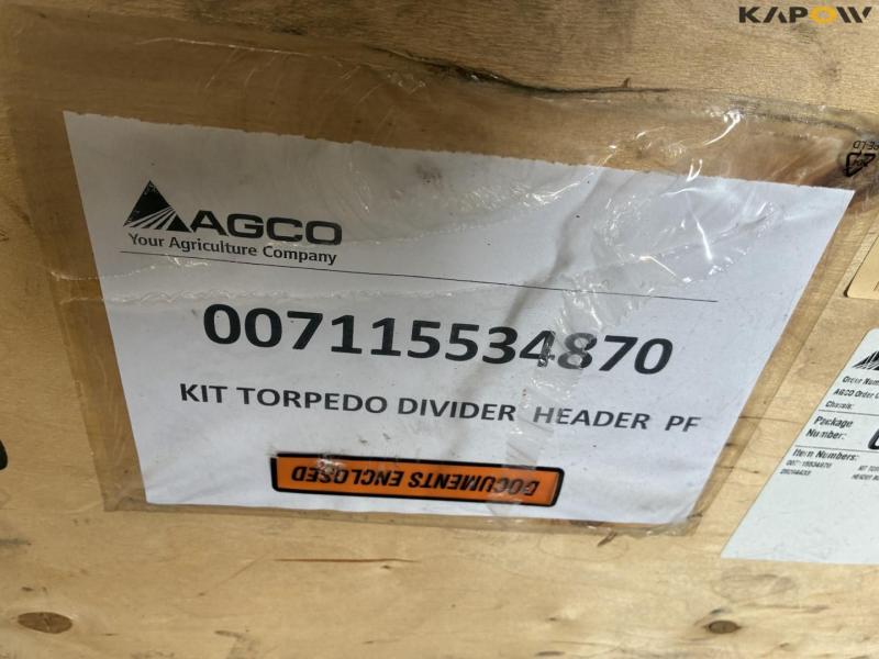 Swath divider set for Agco header 16