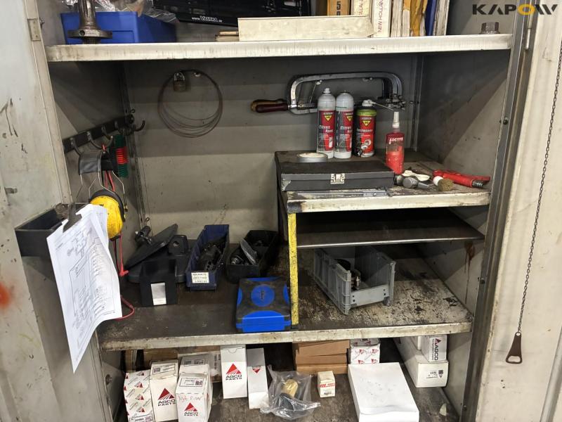 Cabinet with content 17