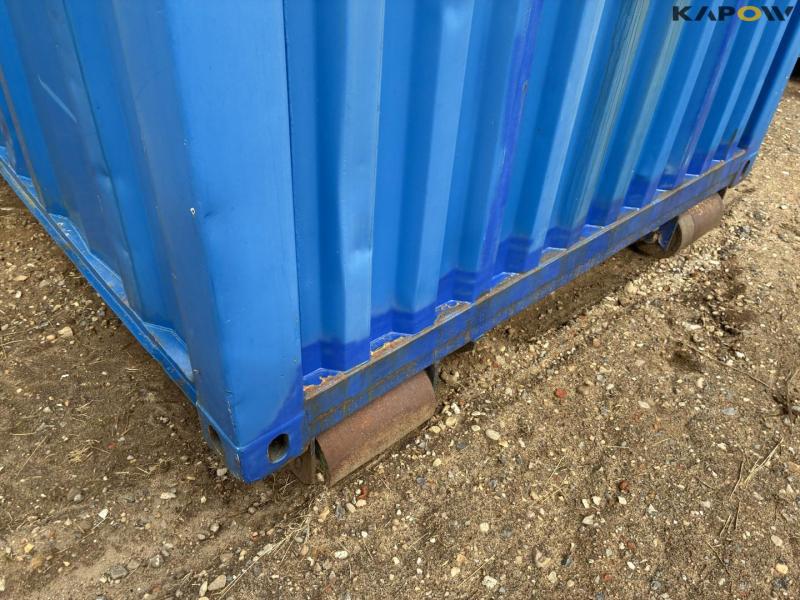 Shipping container - 20 feet 21