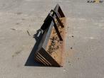 Bucket with Hydrema hitch 6