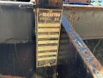 Bucket with Manitou hitch 10