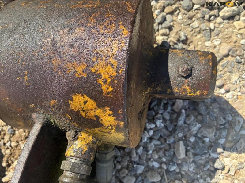 Bucket for crane with hydraulic rotor 9