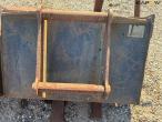 Bucket holder, bucket and pallet forks with Hydrema hitch 19