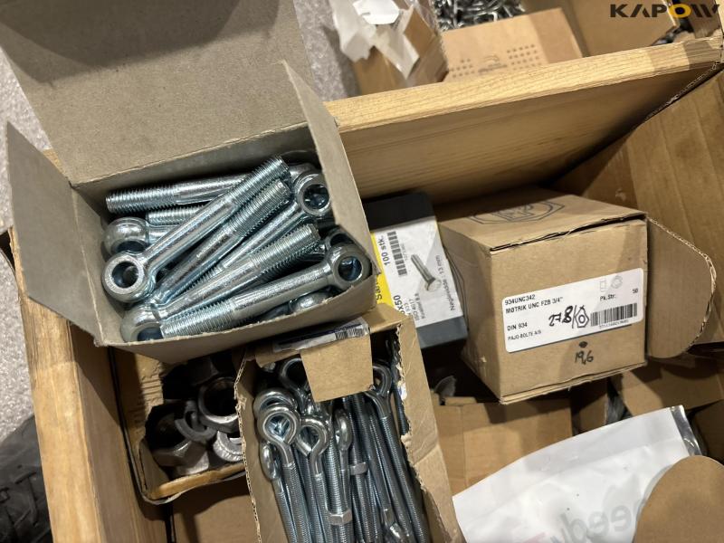 Screws, bolts and nuts, etc. 9