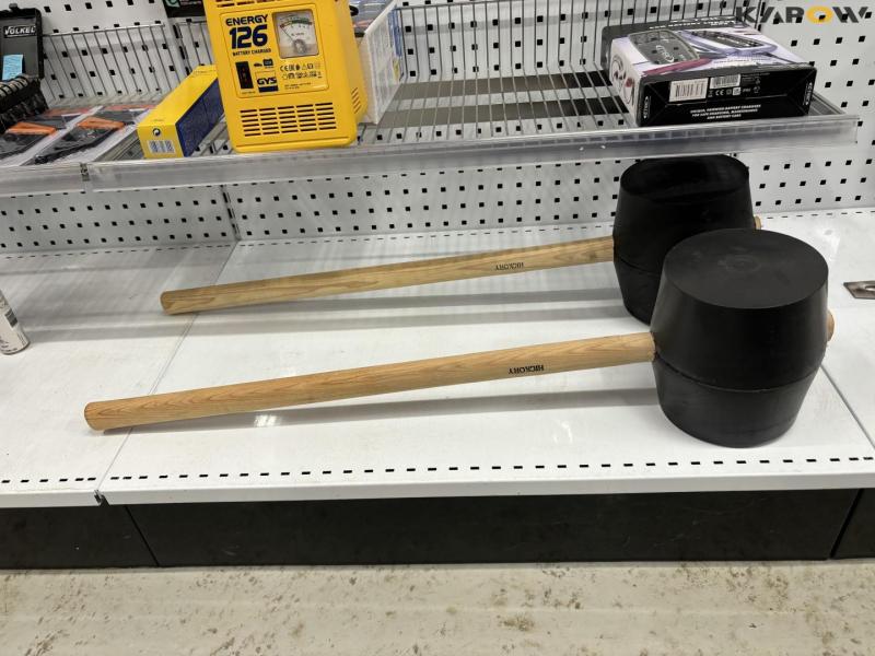 Screwdrivers, hammers, battery chargers and miscellaneous 42