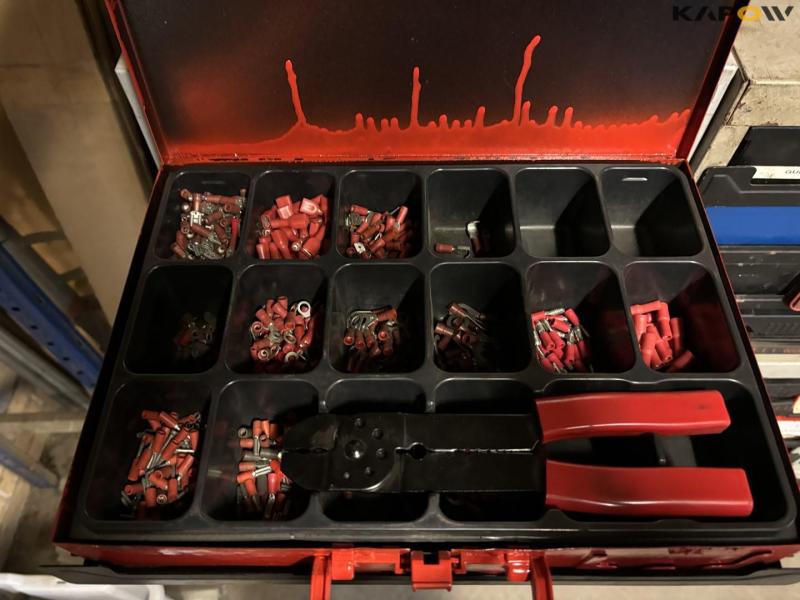 Drawer rack with miscellaneous items 14