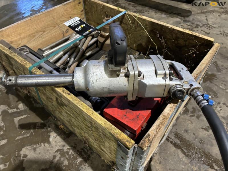 Impact wrench + torque wrench 21