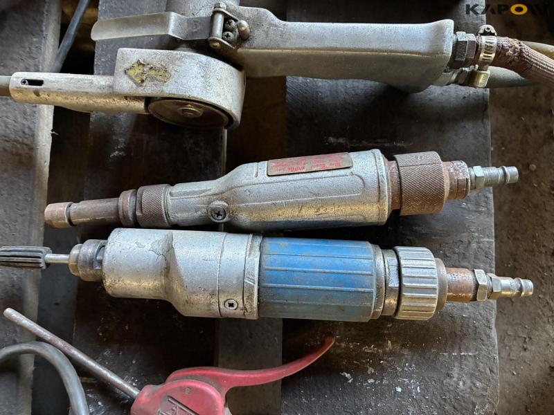 Grinding and drilling tools 15