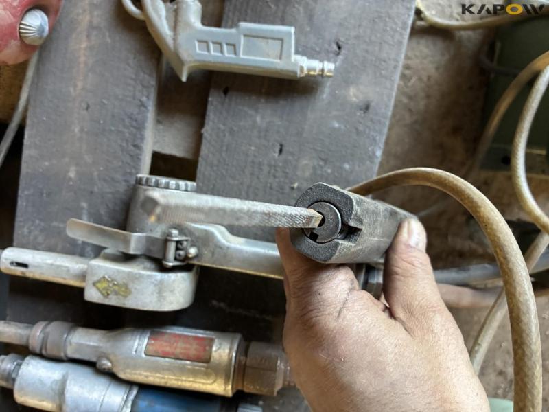 Grinding and drilling tools 17