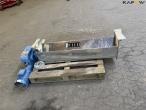 Augers with gear motor 6