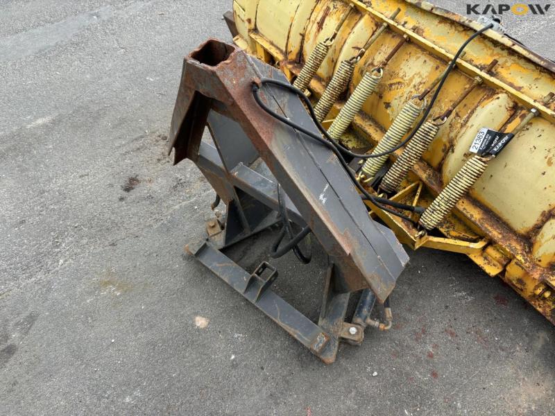 Snow plow with A-frame 12