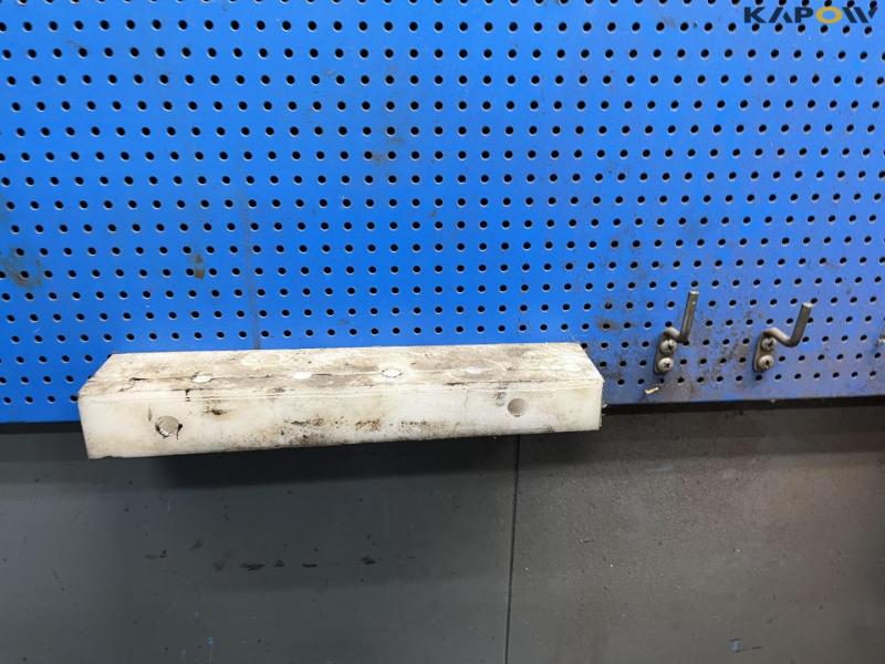 Pillar drilling machine with accessories 6