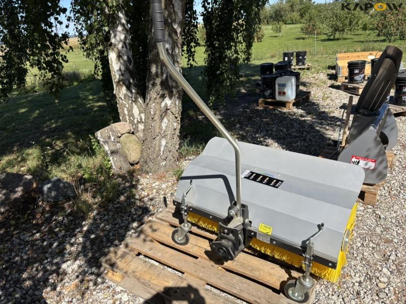 Ferrari FB 101 sweeper 5