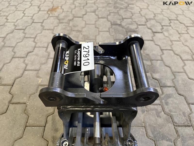 Sorting grab with S30 hitch 10