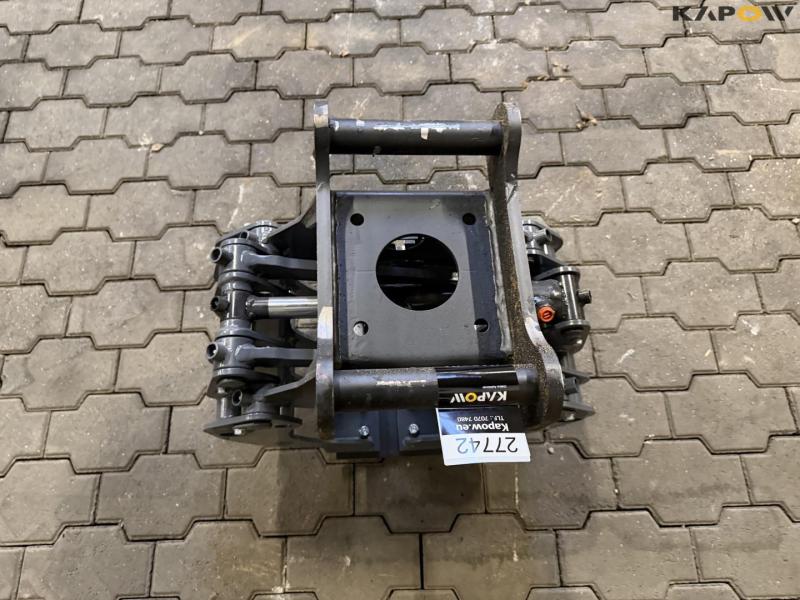 Sorting grab with S40 hitch 8