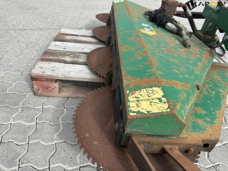 Spearhead LRS 2001 fence mower 21