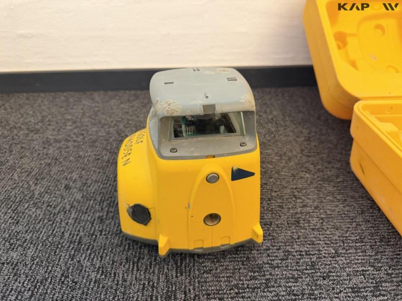 Spectra trimble LL300N rotation laser with stand 6