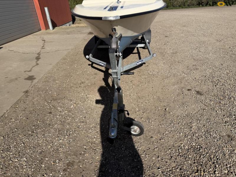 Speedboat - 15 feet 35