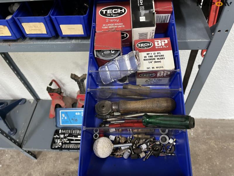 Spray cans, assortment boxes/Jernbocks 6