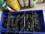 Spray cans and accessories 15