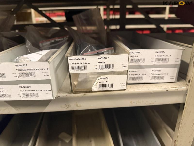 Sprayer parts 134