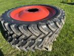 Sprayer wheels 320/90-54 and 320/80-42 14