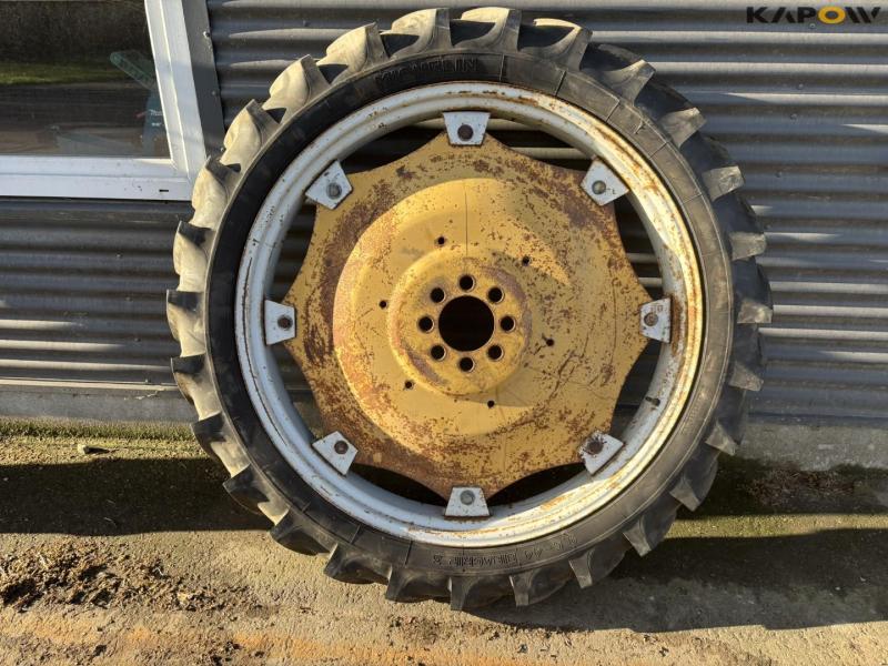 Sprayer wheel 9.5-44 16