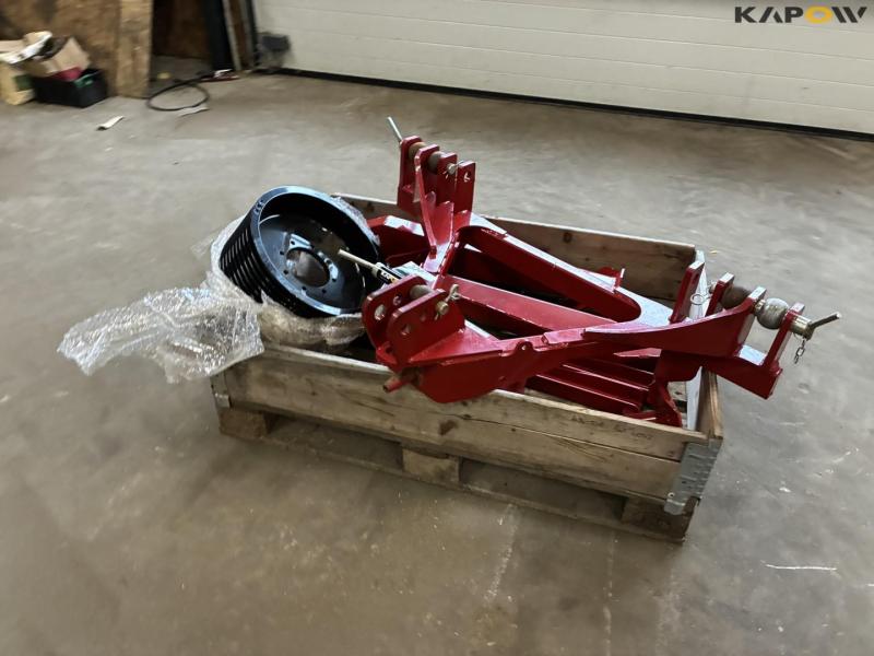 Stand for removing the feed on New Holland Fr. 3