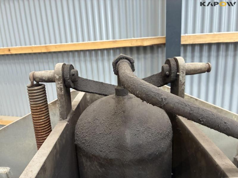 Stenhøj 100Ton presses 8