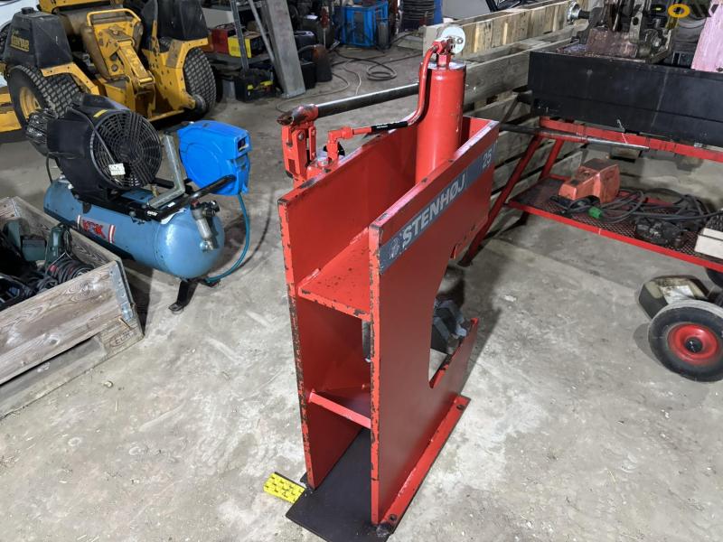 Stenhøj 25 ton presses 5