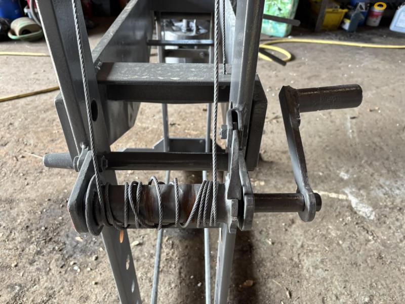 Stenhøj 40 ton presses 21