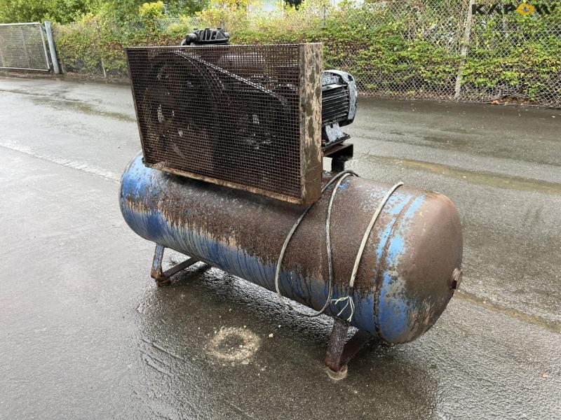 Stenhøj 500 liter compressor 3
