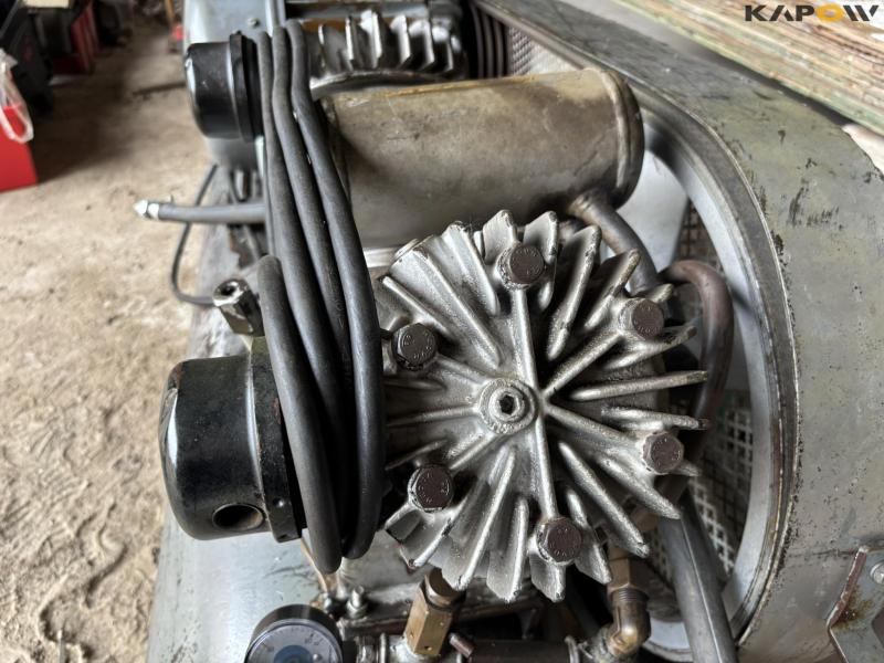 Stenhøj compressor 13