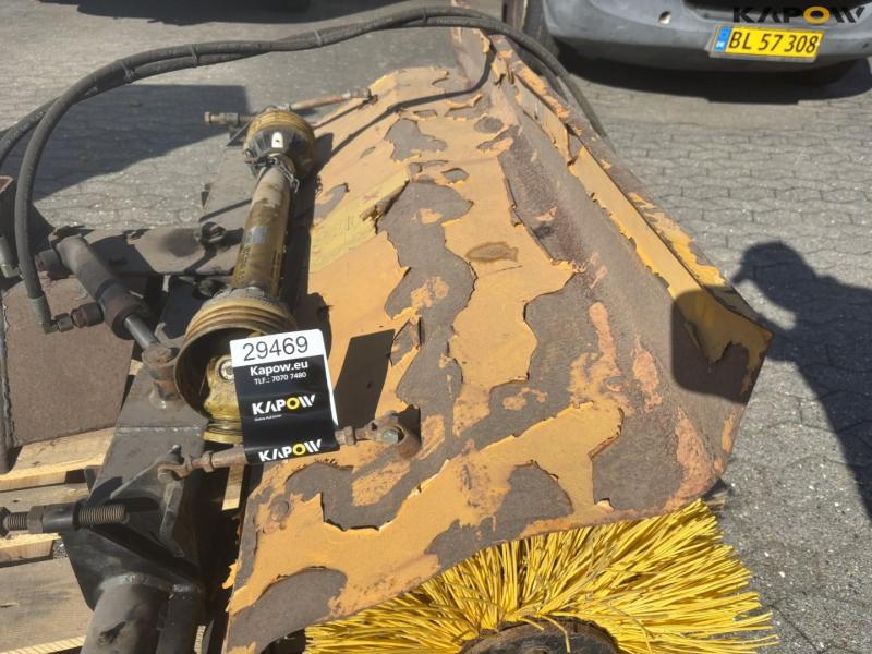 Stensballe FF1300LS broom with A-frame 17