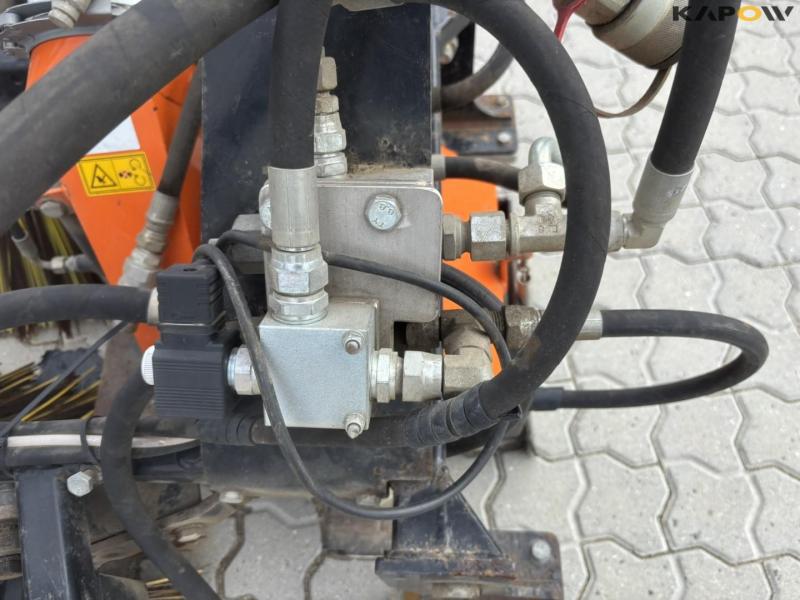 Stensballe Stama sweeping/suction system 12