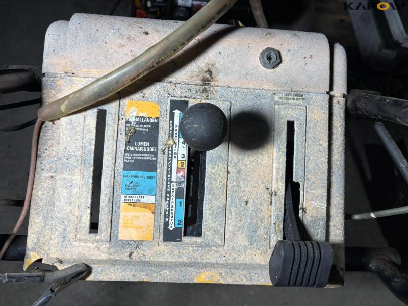 Stiga 521 snow thrower 21