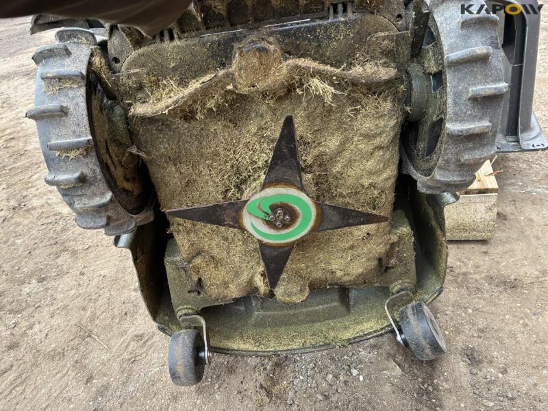 Stiga Autochip 530 SG robotic lawnmower 14