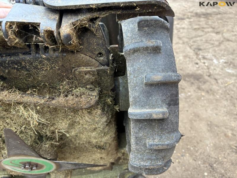 Stiga Autochip 530 SG robotic lawnmower 16