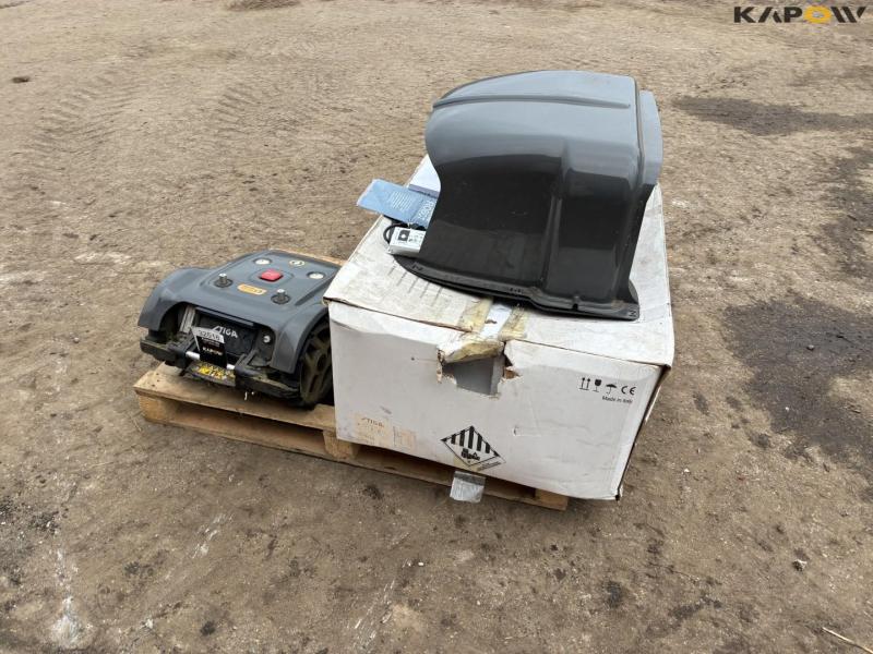 Stiga Autoclip 530 SG robotic lawnmower 4