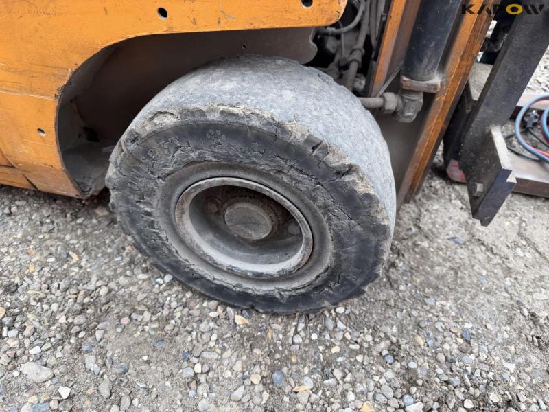 Still electric forklift 24