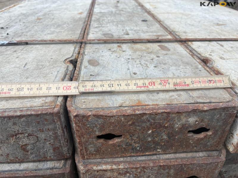 Metal casting formwork 56