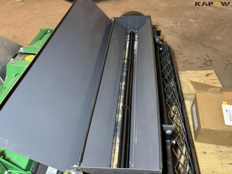 Stone Burrier SB-125 stone laying cutter 31