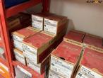Large batch of screws 14