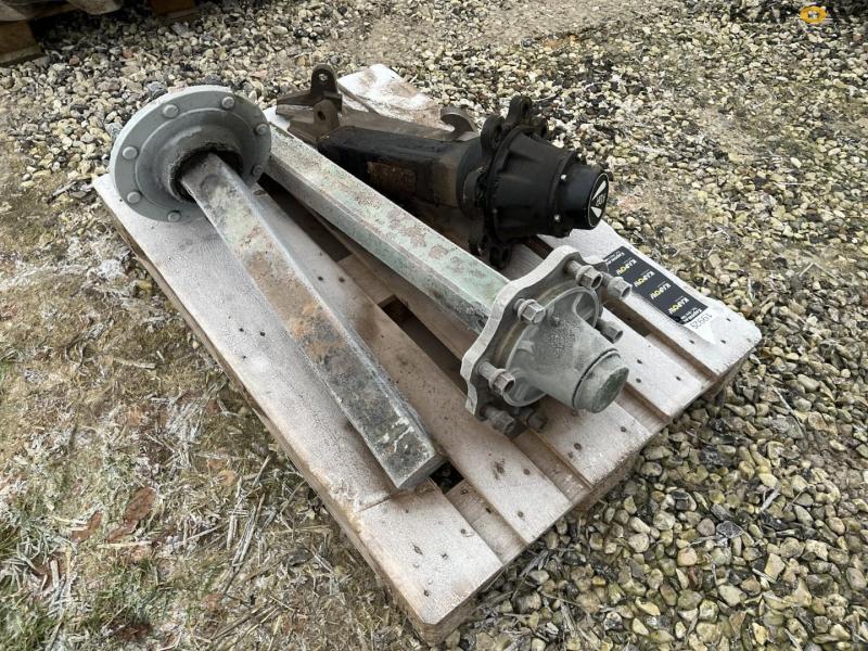 Stubby axles and euro hitch 4