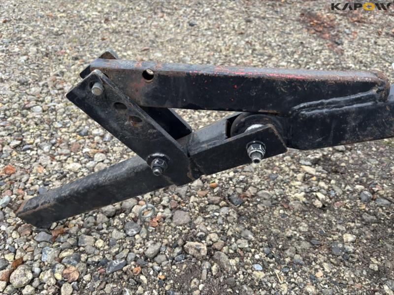 Sulky for tool carrier 9