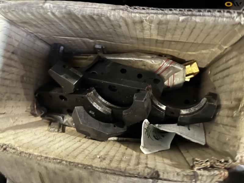 Supermax CNC machining center 11