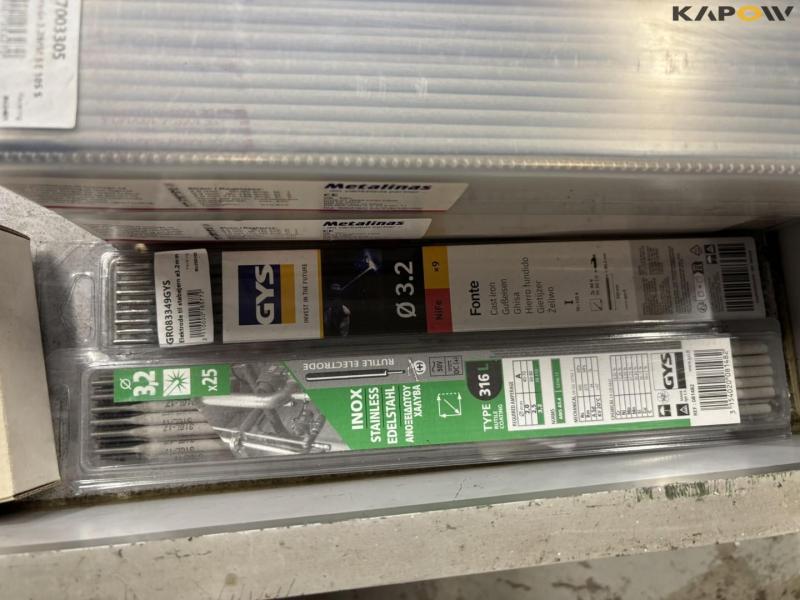 Welding/grinding equipment 10