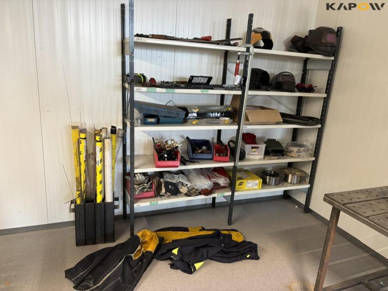 Welding equipment 17