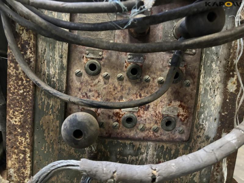 Welder and booster 17